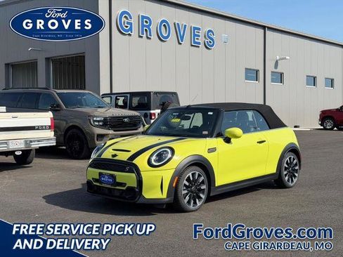 Used 2024 MINI Cooper S image 1