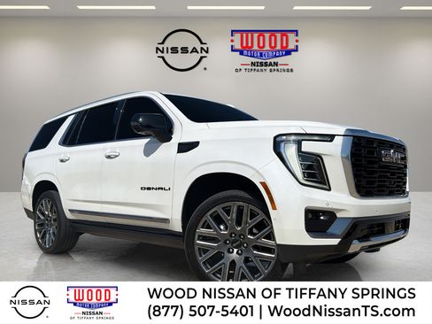 Used 2025 GMC Yukon Denali Ultimate AWD/4WD image 1