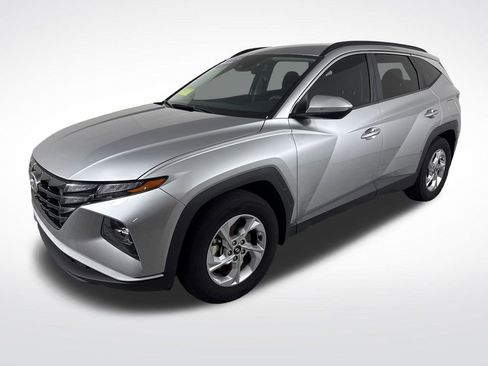 Certified 2022 Hyundai Tucson SEL w/ Cargo Package FWD image 9