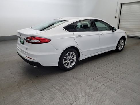 Used 2020 Ford Fusion SE FWD image 10