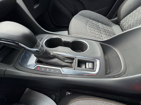 Used 2024 Chevrolet Equinox LT w/ LPO, Floor Liner Package image 16