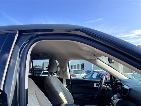 Used 2023 Ford Explorer 4WD image 23