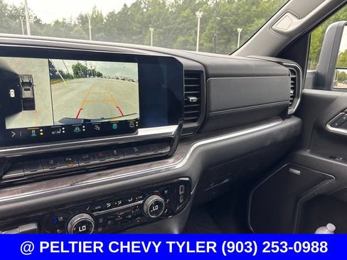 Used 2025 Chevrolet Silverado 2500 LTZ w/ Z71 Chrome Sport Edition AWD/4WD image 21