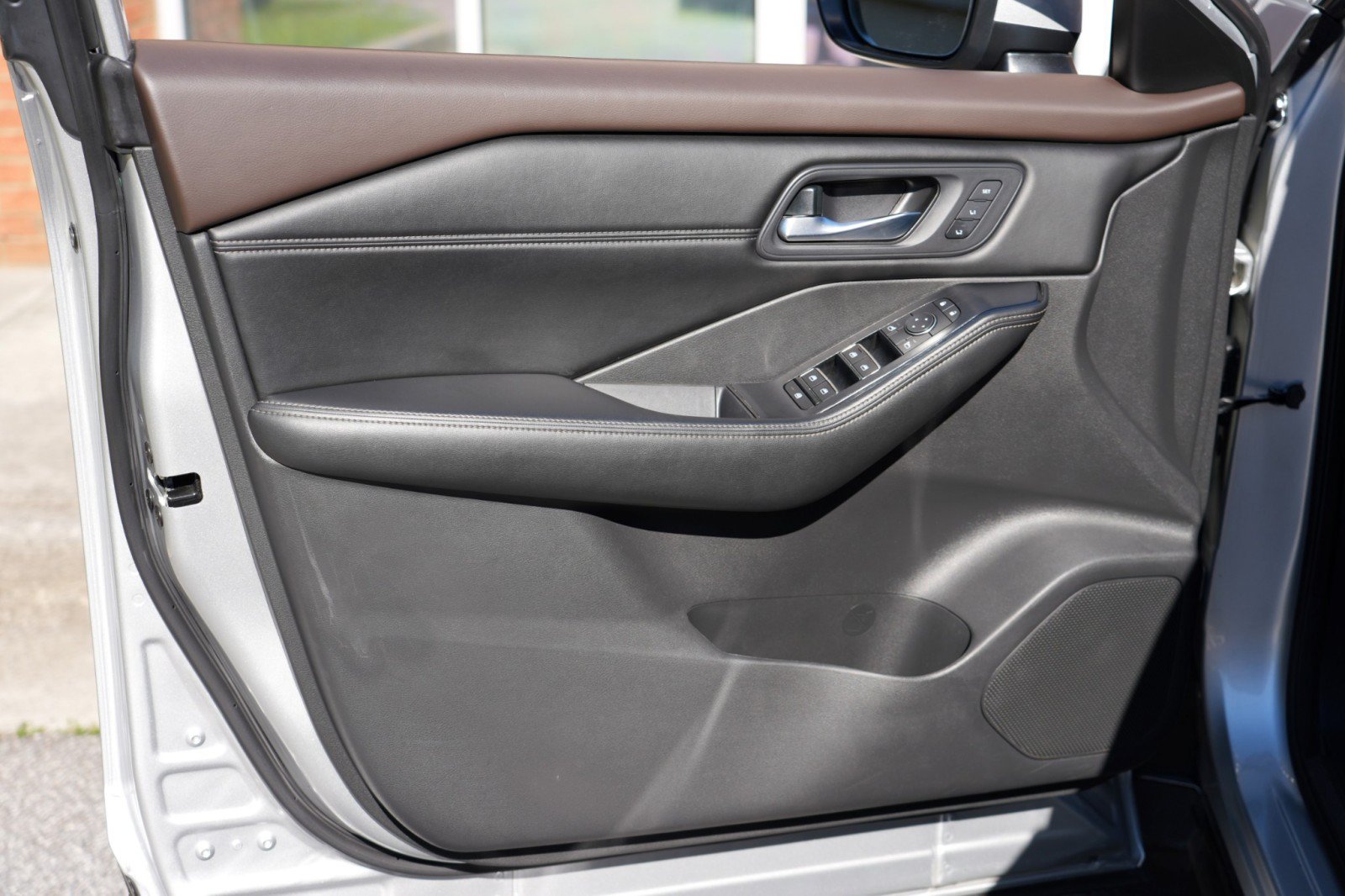 Used 2023 Nissan Rogue SL w/ SL Premium Package FWD image 38