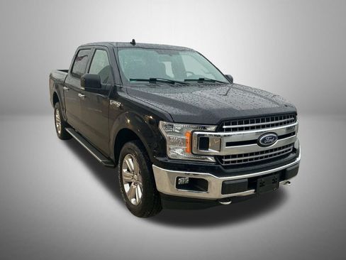 Used 2018 Ford F150 XLT w/ Equipment Group 302A Luxury image 2