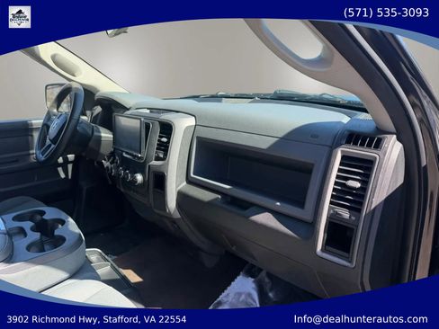 Used 2014 RAM 1500 Express w/ Black Ram 1500 Express Group AWD/4WD image 17