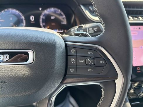 New 2025 Jeep Grand Cherokee L Limited w/ Luxury Tech Group II image 13