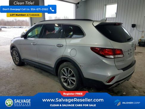 Used 2017 Hyundai Santa Fe SE image 3