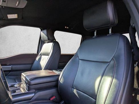 Used 2021 Ford F150 Lariat w/ Max Trailer Tow Package image 11