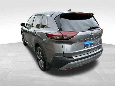Used 2023 Nissan Rogue SV AWD/4WD image 5