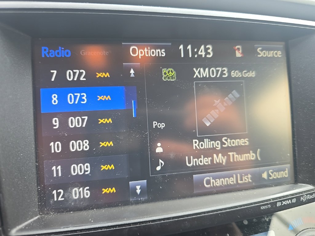 Used 2018 Toyota RAV4 Limited w/ All Weather Liner Package AWD/4WD image 18