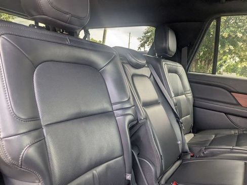 Used 2024 Lincoln Navigator L 4WD image 31