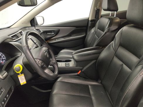 Used 2019 Nissan Murano SL image 17
