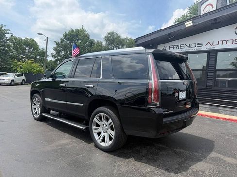 Used 2016 Cadillac Escalade Premium AWD/4WD image 4