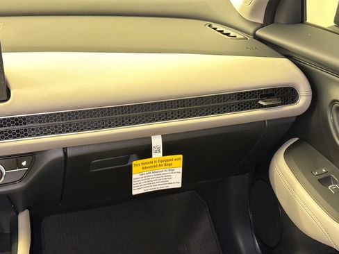 New 2027 Honda HR-V EX-L image 16