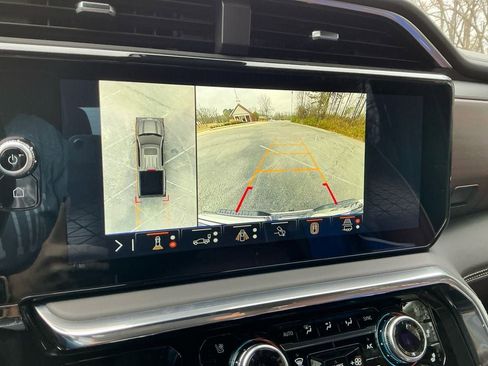 Used 2024 GMC Sierra 1500 Denali Ultimate image 19