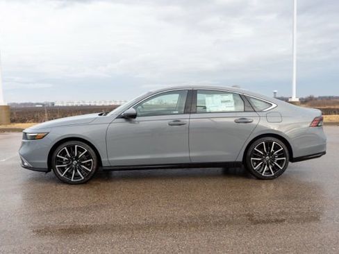 New 2026 Honda Accord Touring image 4