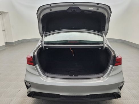 Used 2022 Kia Forte LXS FWD image 29