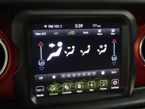 Used 2023 Jeep Wrangler Unlimited Rubicon AWD/4WD image 27