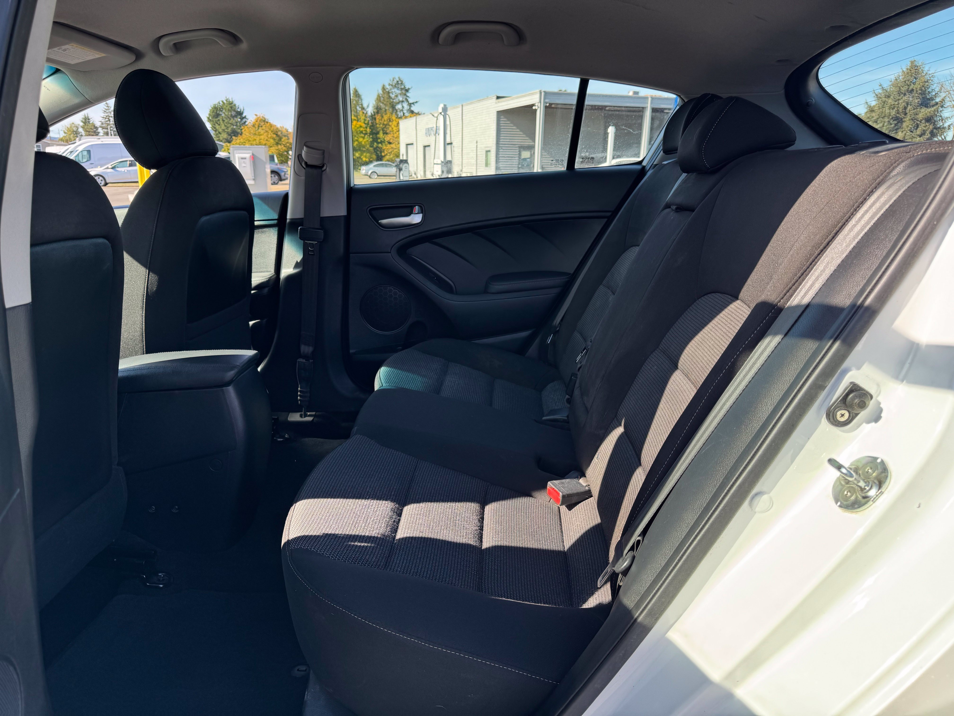 Used 2017 Kia Forte LX w/ Option Group 020 FWD image 26