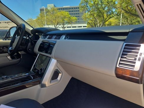 Used 2021 Land Rover Range Rover P525 Westminster Edition image 22