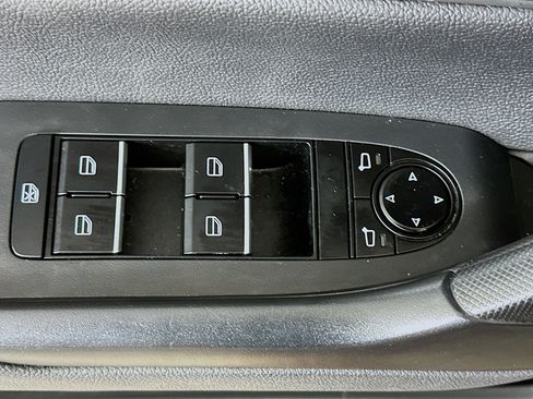 Used 2025 MAZDA CX-50 AWD 2.5 S w/ Premium Package image 15