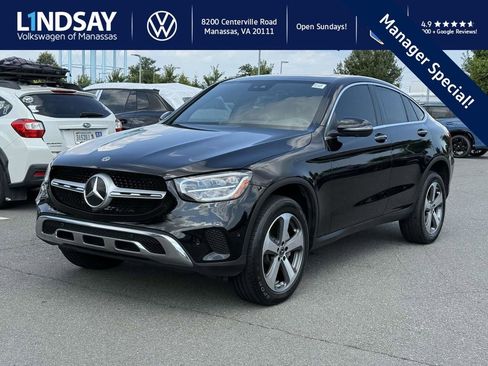 Used 2023 Mercedes-Benz GLC 300 4MATIC Coupe image 5