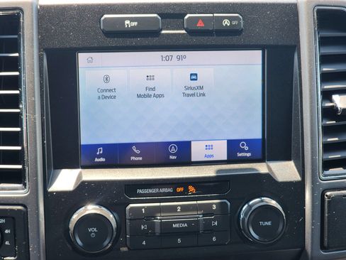 Used 2020 Ford F150 XLT w/ Equipment Group 302A Luxury AWD/4WD image 16