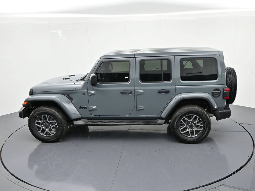 New 2026 Jeep Wrangler Unlimited Sahara AWD/4WD image 19