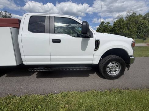 Used 2021 Ford F350 XL w/ Power Equipment Group AWD/4WD image 12