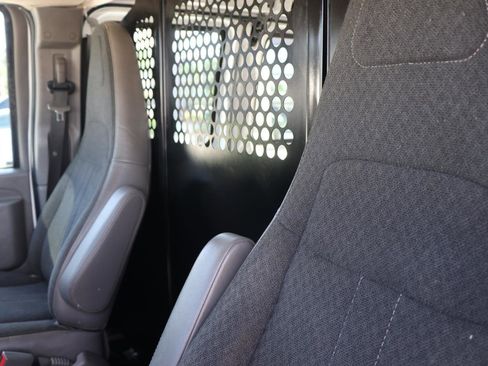 Used 2023 GMC Savana 2500 w/ Driver Convenience Package image 22