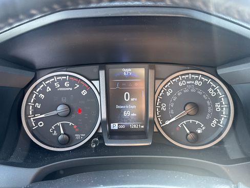 Used 2023 Toyota Tacoma TRD Sport image 13