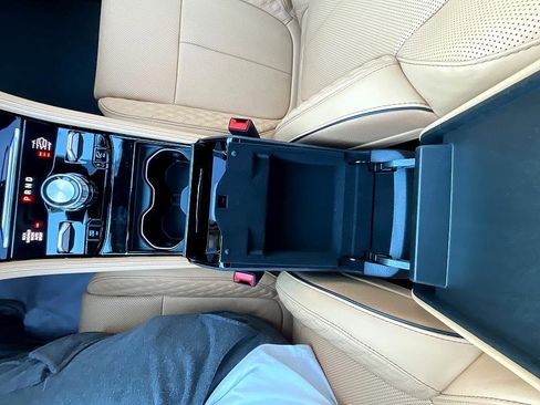 New 2025 Jeep Grand Cherokee Summit image 29