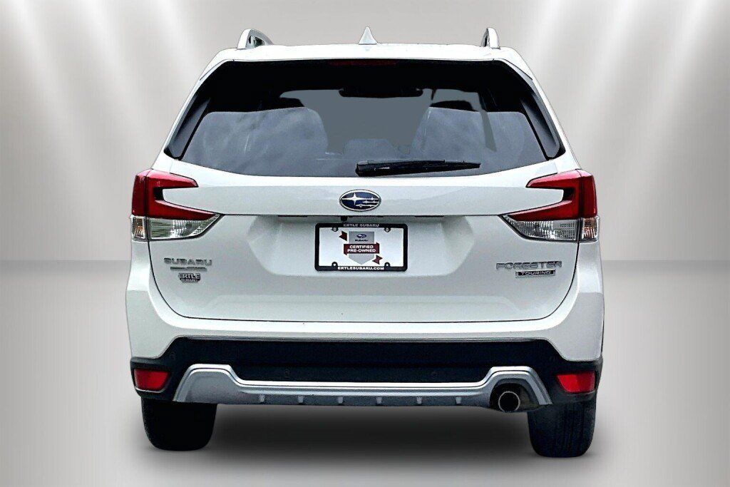 Used 2023 Subaru Forester Touring AWD/4WD image 6