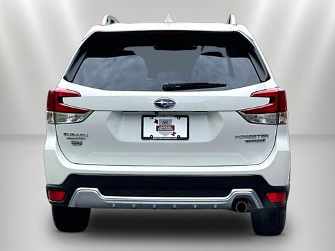 Certified 2023 Subaru Forester Touring AWD/4WD image 6