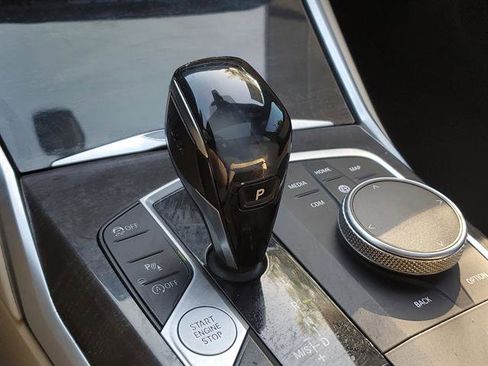 Used 2020 BMW 330i xDrive Sedan w/ Convenience Package image 52