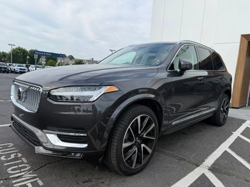 Certified 2024 Volvo XC90 B6 Plus w/ Protection Package Premier AWD/4WD image 2