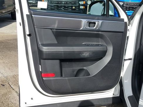 Used 2025 Hyundai Santa Fe SEL image 18