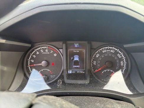 Used 2023 Toyota Tacoma SR image 9