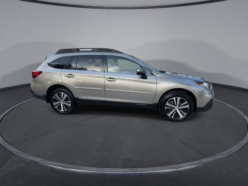 Used 2019 Subaru Outback 2.5i Limited AWD/4WD image 9
