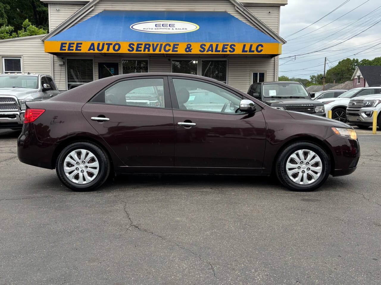Used 2010 Kia Forte EX FWD image 1