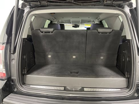 Used 2020 GMC Yukon SLT w/ Premium Edition AWD/4WD image 18