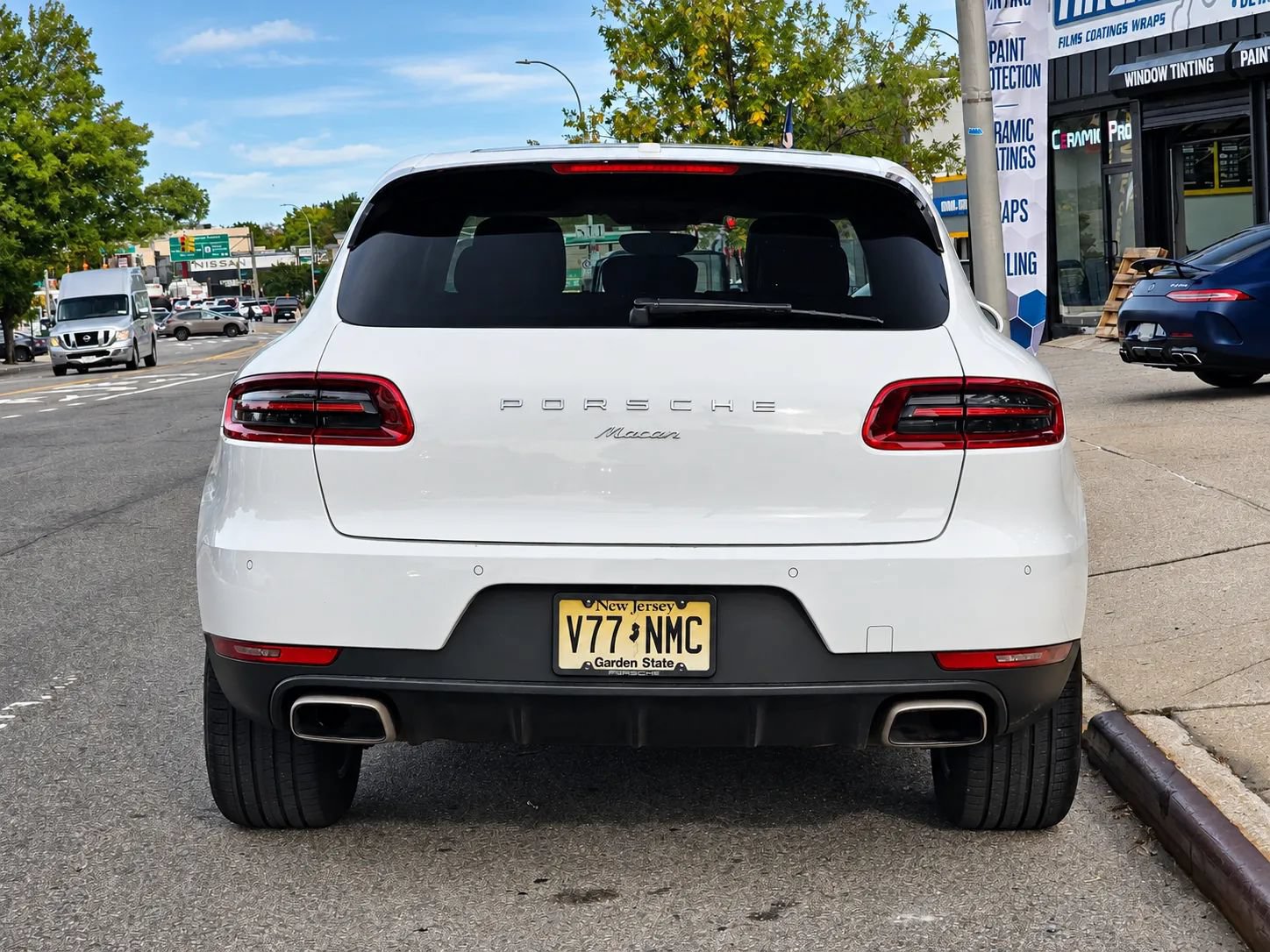 Used 2017 Porsche Macan AWD/4WD image 10