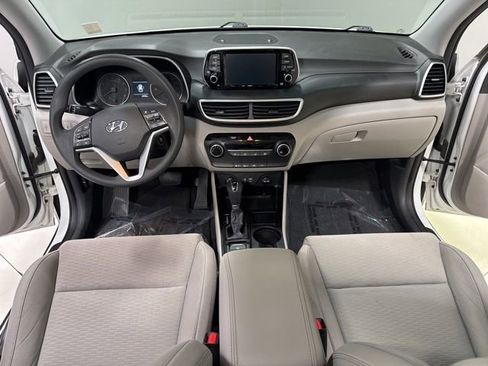Used 2021 Hyundai Tucson SE FWD image 13
