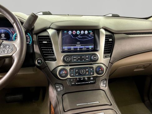 Used 2016 Chevrolet Tahoe LTZ AWD/4WD image 9