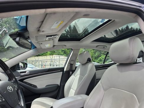 Used 2015 Kia Cadenza Limited FWD image 13