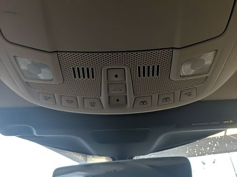 Used 2021 Lincoln Nautilus Reserve w/ Equipment Group 201A image 27