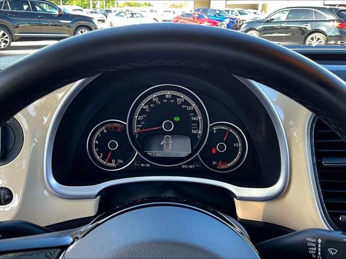 Used 2019 Volkswagen Beetle 2.0T Final Edition SEL image 25