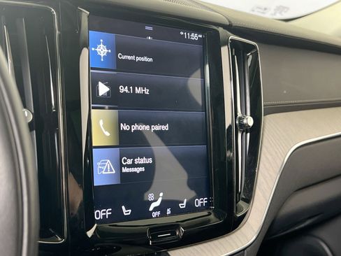 Used 2020 Volvo XC60 T5 Inscription image 15