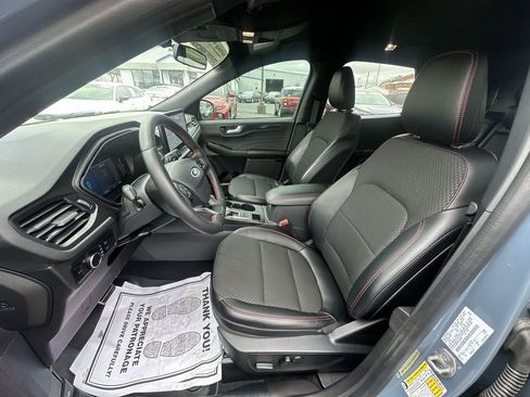 Used 2024 Ford Escape ST-Line w/ Tech Pack #1 image 11